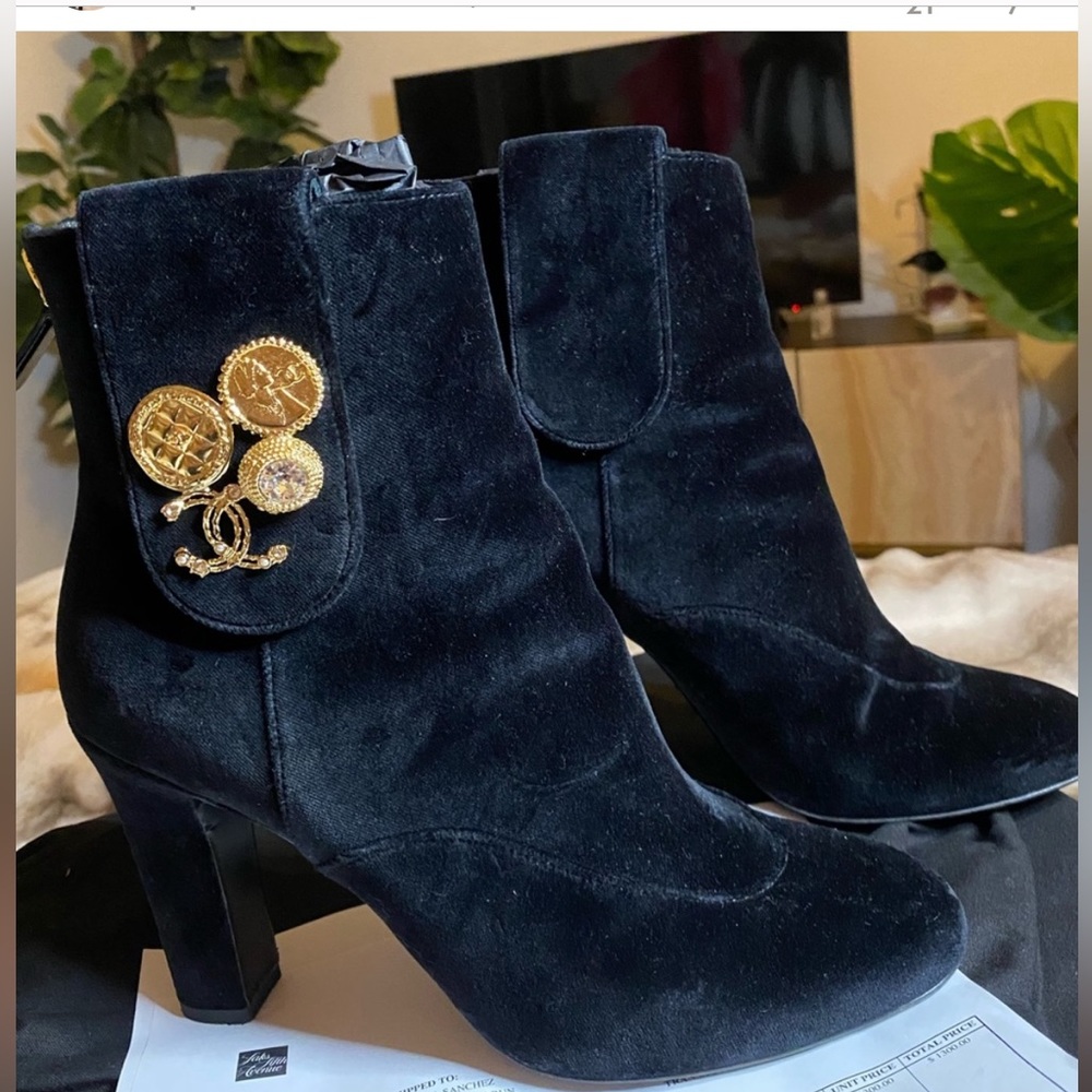 Chanel booties sz 39.5